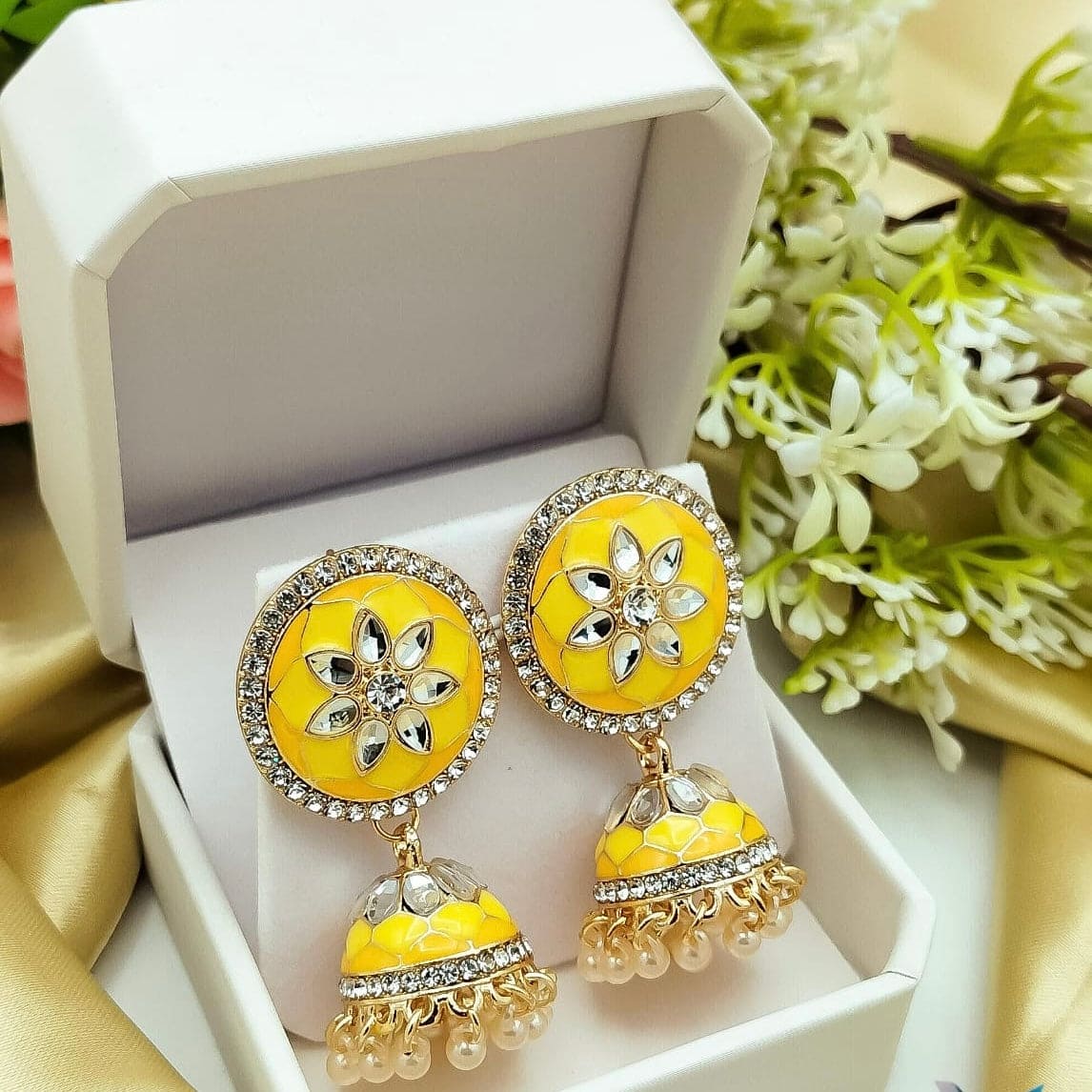 Women Kundan Jhumka, Women Traditional Jhumka Bridal Vintage Earring Jewellery Women Kundan Jhumka, Women Traditional Jhumka Bridal Vintage Earring Jewellery